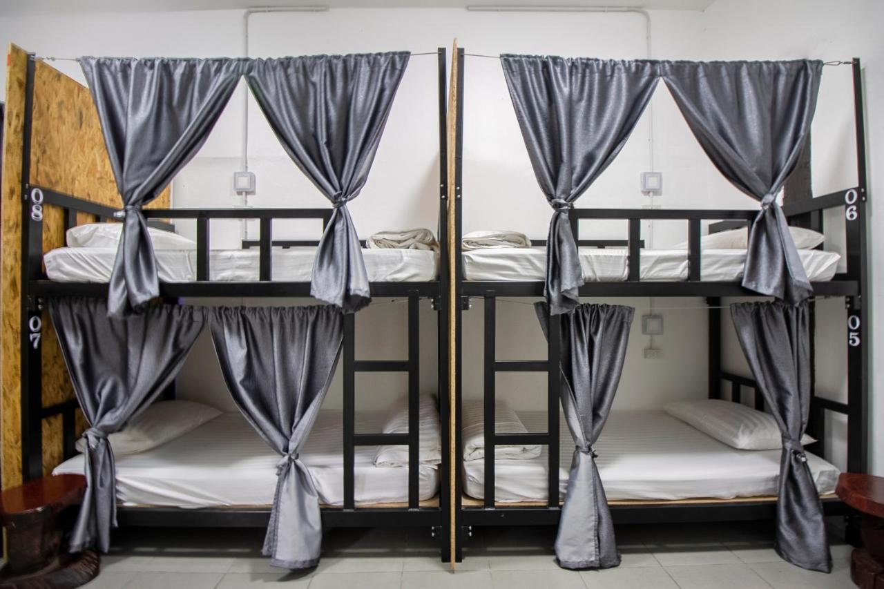 T & T Hostel Kanchanaburi Dış mekan fotoğraf